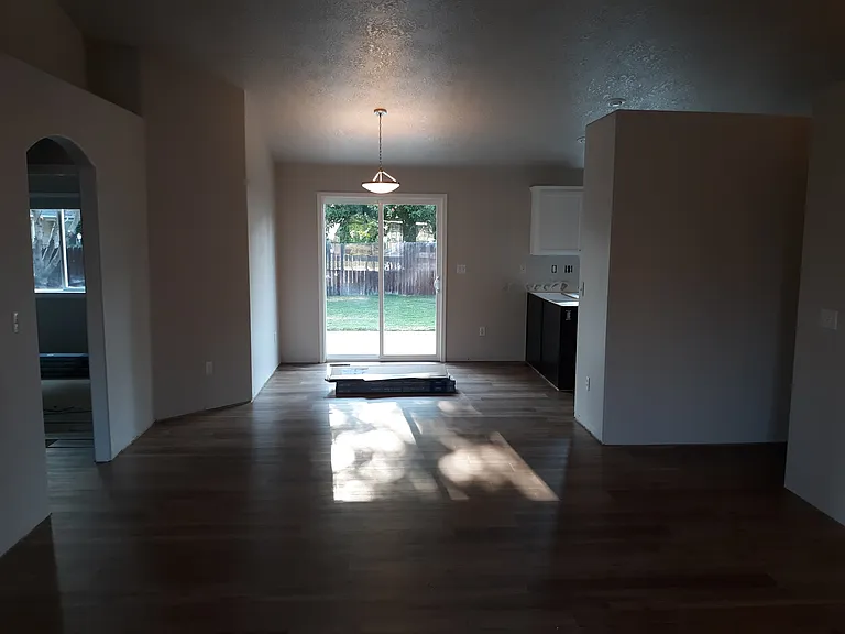 1024 N Principle Way — Photo 5