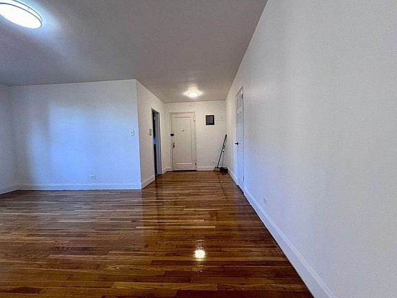 5th image of 83-15 116th St #F44