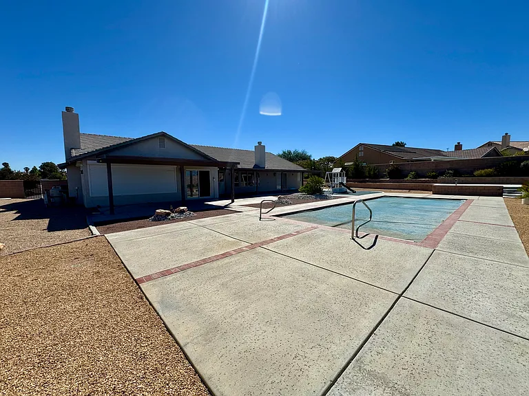 12552 Overlook Rd — Photo 41