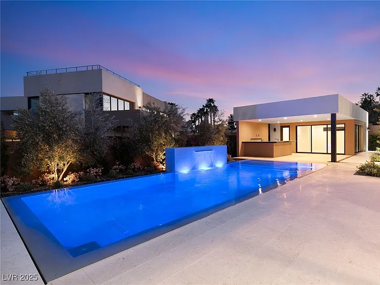 7385 Heron Canyon Ct — Photo 58
