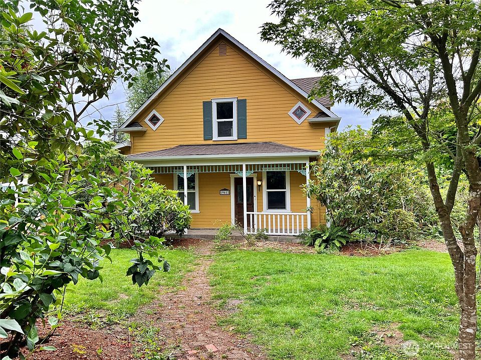 1st image of 19612 Langaunet Lane NE
