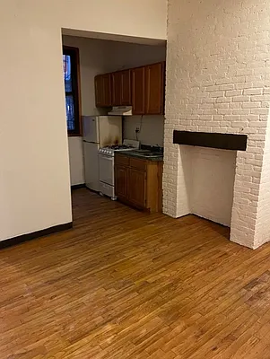 Rented by K & O Realty Associates Inc. | media 32