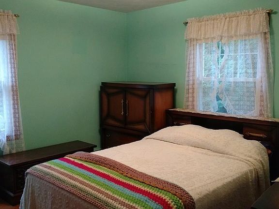 3rd image of 345 Dennison Dr