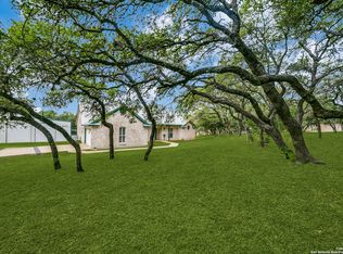461 County Road 386, San Antonio, TX 78253