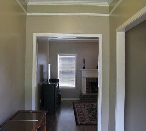 4th image of 328 White Oak Dr