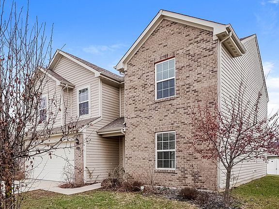 4th image of 11556 Ross Common Dr
