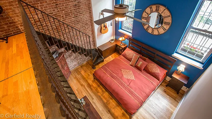 Sold by Garfield Realty  | media 26