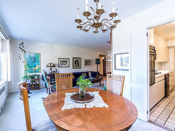 4th image of 20920 18th Ave APT 5D