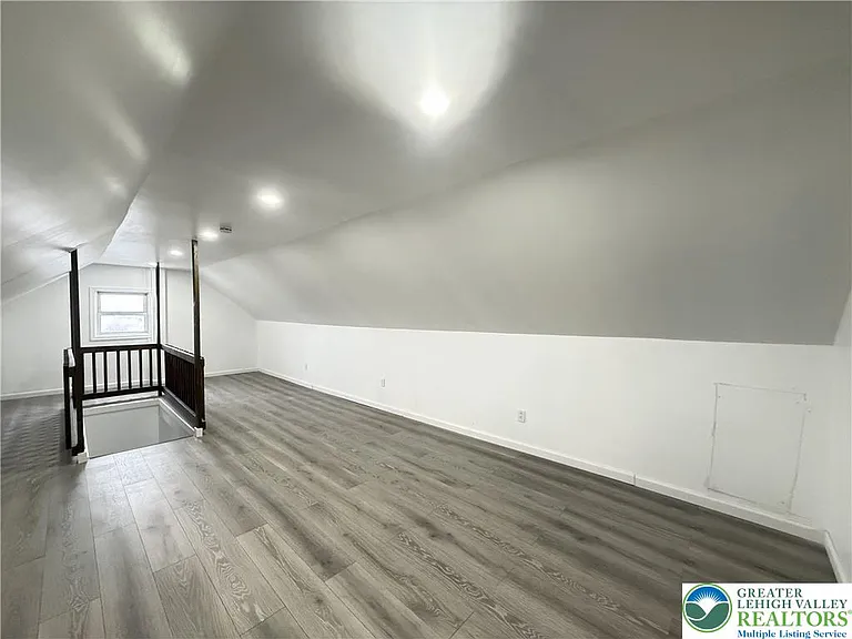735 Main St #2 — Photo 17