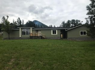 201 Nursery Ln, Grants Pass, OR