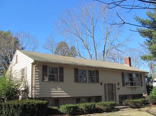 100 Prescott Rd, Northbridge, MA 01534