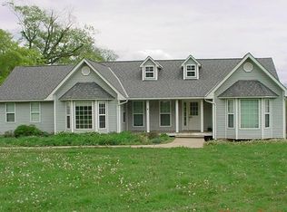 16880 Pinkley Rd, Fredericktown, OH 43019