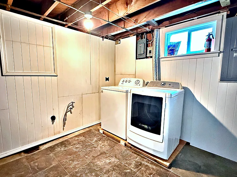 8048 SE Ellis St — Photo 35