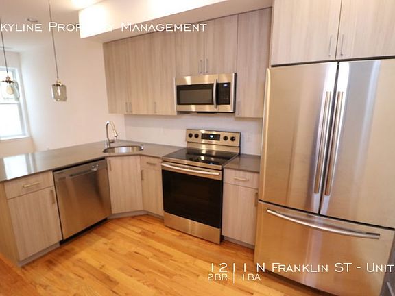4th image of 1211 N Franklin St Floor 3
