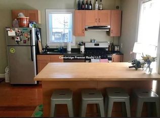 159 Beacon St #2, Somerville, MA 02143