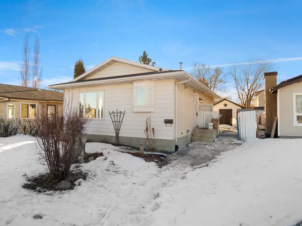 3312 44a St NW, Edmonton, AB T6L 4W9