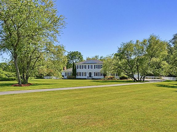 3rd image of 523 Old Westport Rd