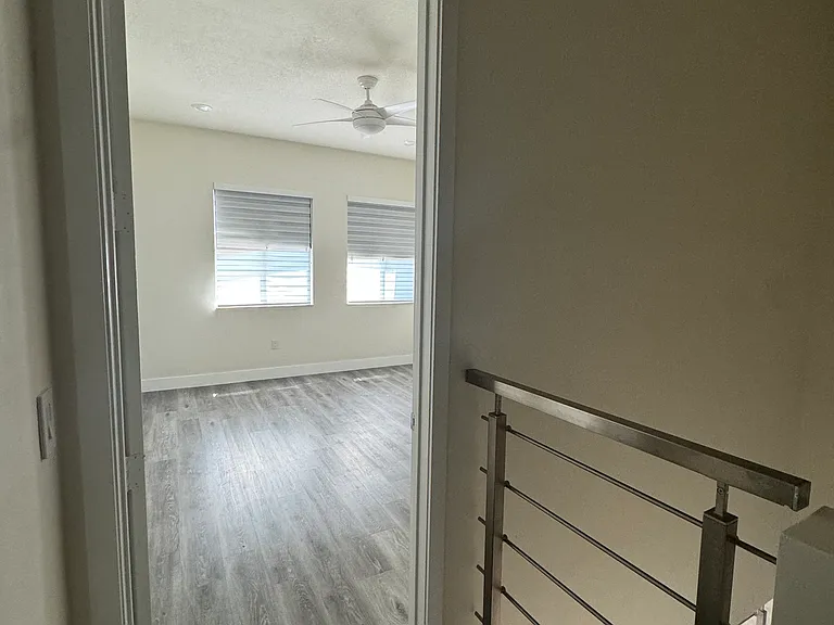 6472 NW 103rd Pl — Photo 14