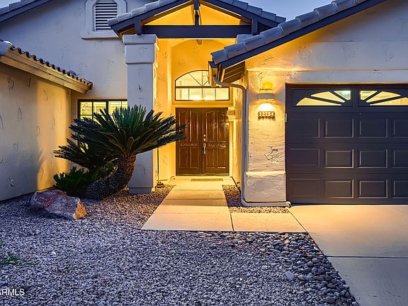 3rd image of 12754 E LAUREL Lane