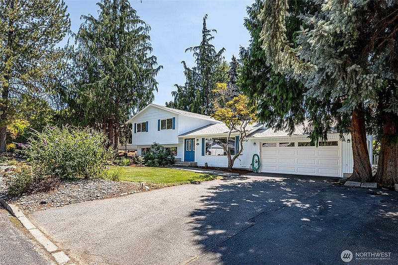 5th image of 1400 Bel Air Drive