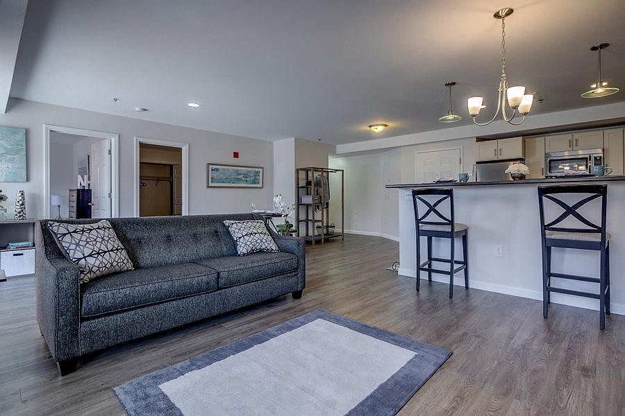 Carisbrooke at Manchester - 180 Woodbury St Manchester NH | Zillow