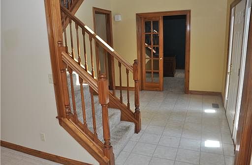 5th image of 623 Revelstoke Ct
