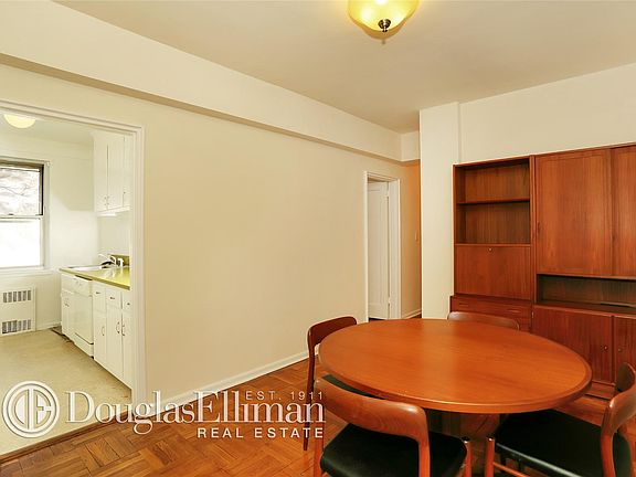 4th image of 247 Parkview Ave APT Mp