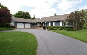 1st image of 21729 N Cambridge Dr