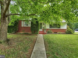 15 Oak Ave, Camp Hill, PA 17011