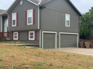 504 Secretariat St, Raymore, MO 64083