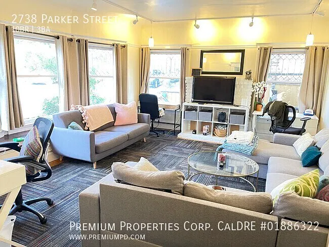 10 bed, 3130 sqft, $18,600 — Photo 4