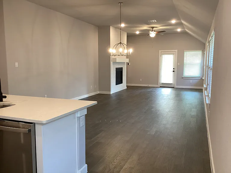 12324 Hulson Trl — Photo 1