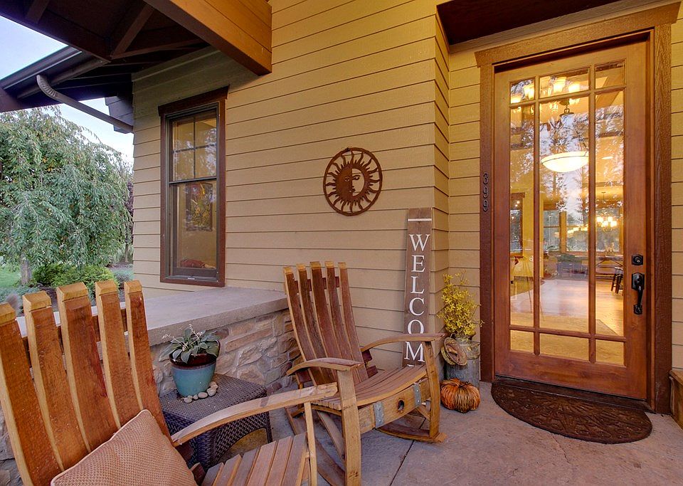 1st image of 399 Song Creek Ln