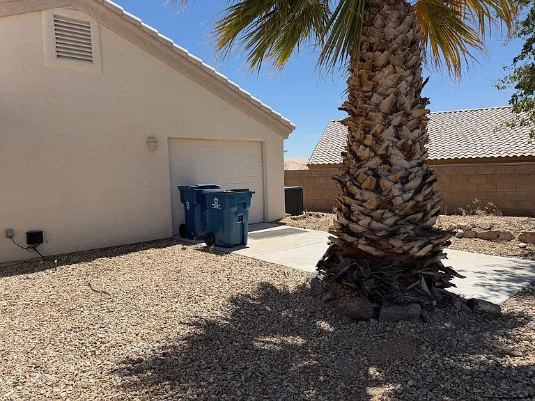 2581 Highland Trl — Photo 36