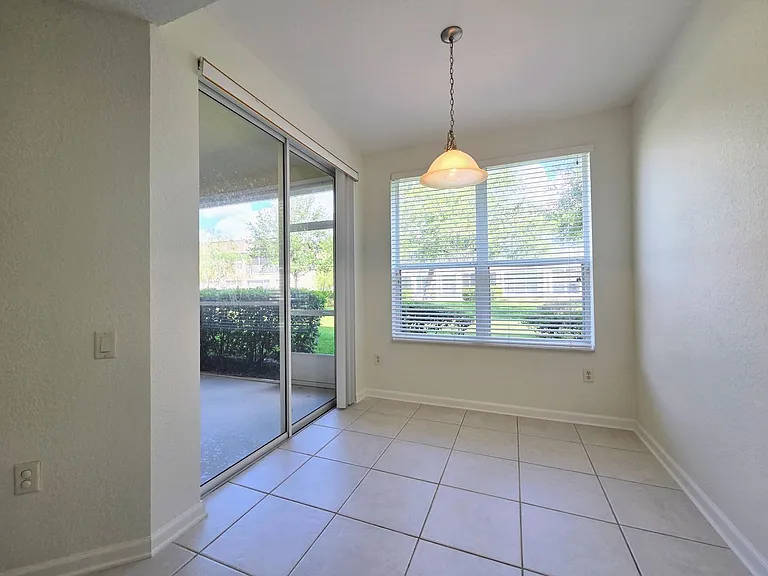 5345 Maxon Ter — Photo 18
