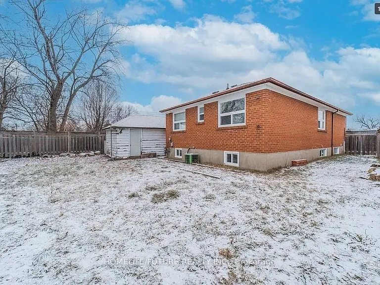 102 Golfhaven Dr #BASEMENT — Photo 11