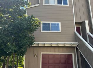 300 Andrew Cahill Ln, Reno, NV 89503