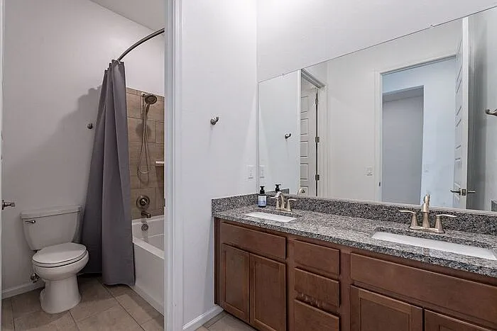 12442 N Appling Ave — Photo 22