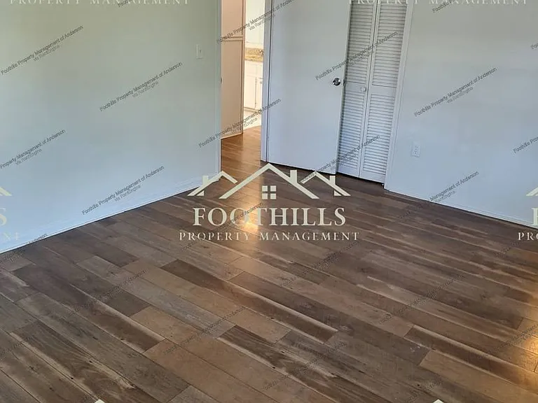 506 Auburn Ave — Photo 9