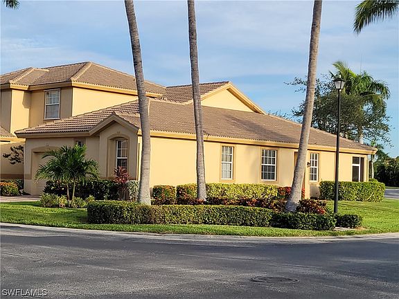 3rd image of 7840 Lake Sawgrass Loop APT 4014