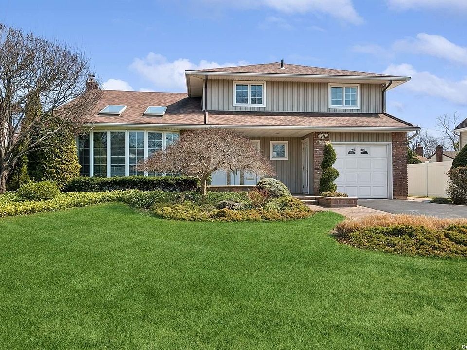 1st image of 1755 Harold Avenue