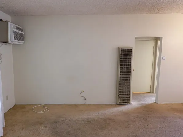 Ellenwood Drive, 4609 Ellenwood Dr APT 205, Los Angeles, CA 90041
