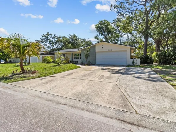 5998 8th St S, Saint Petersburg, FL 33705