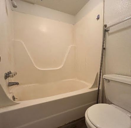 4th image of 2271 S 5th Ave #4291cd3e3