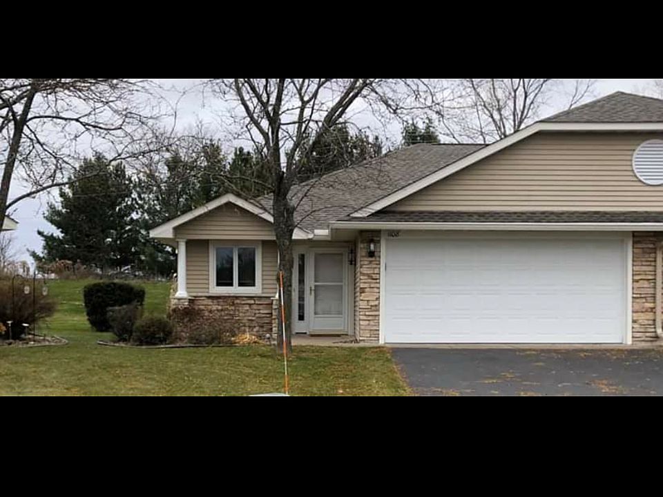 2nd image of 1108 Spruce Ct