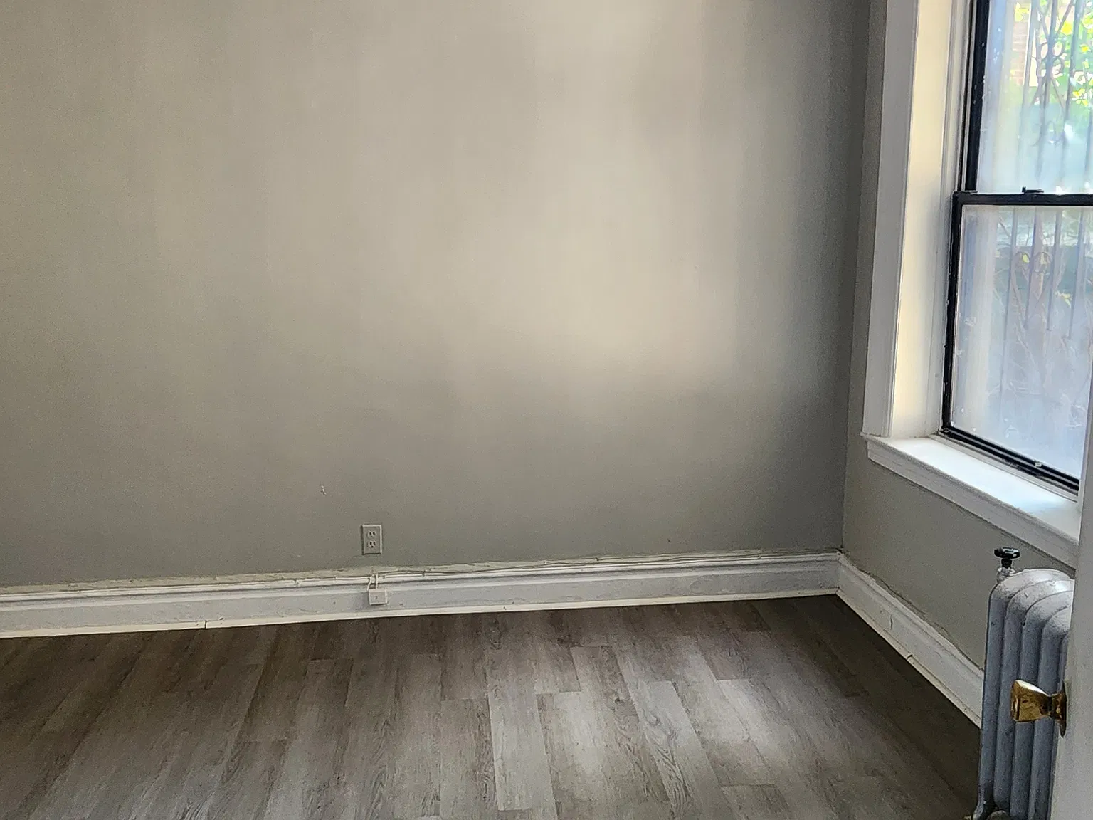 2 bed, 900 sqft, $1,600 — Photo 4