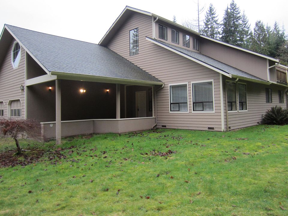 1st image of 6421 196th St SE