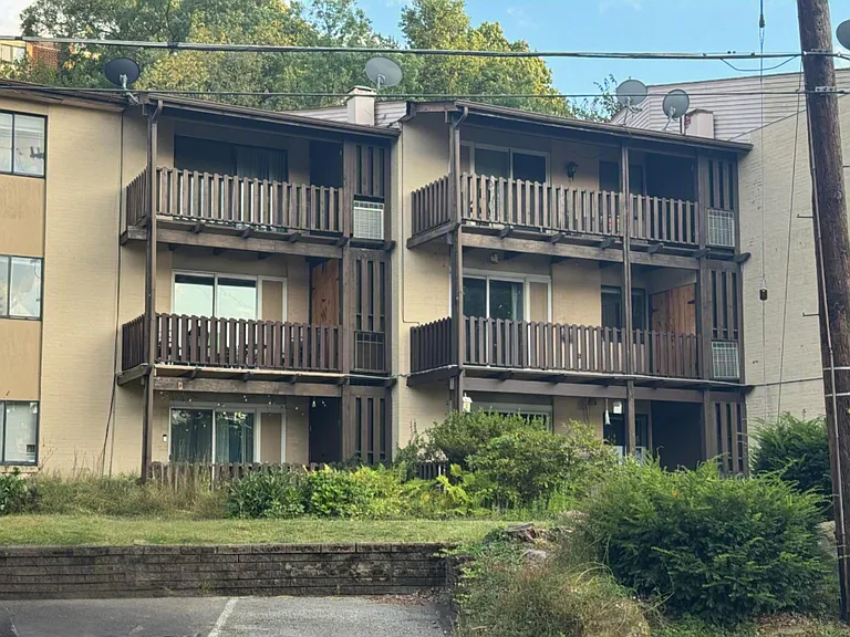 310 Abbeyville Rd #C — Photo 1