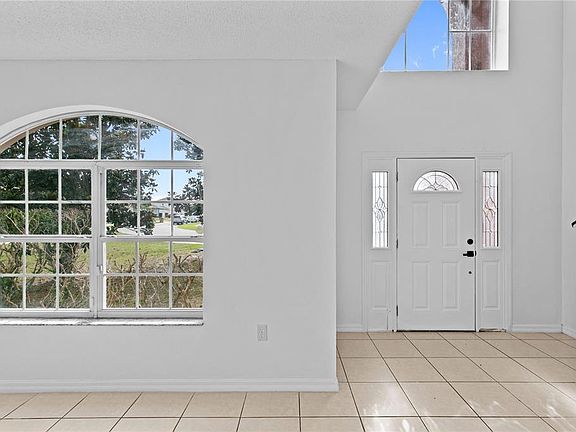 5th image of 4556 Ficus Tree Rd