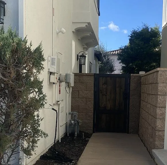 Woodside Ct — Photo 19